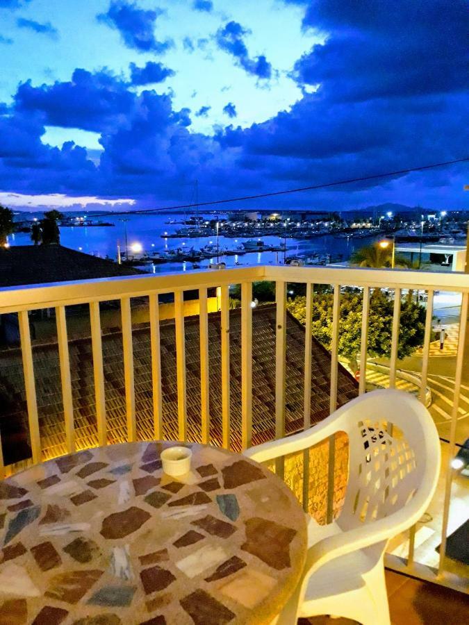 2 Bedroom'S Flat On The Beach, City Center, 1 Line Санта Пола Екстериор снимка